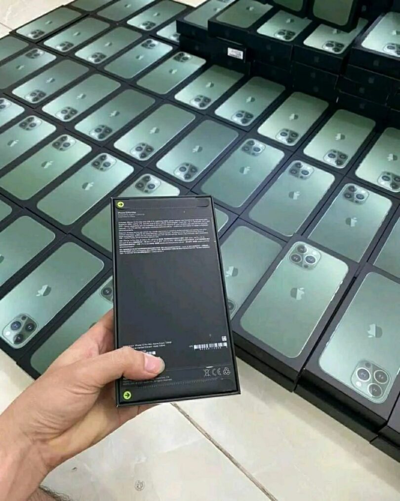Buy IPhone liquidation Pallets