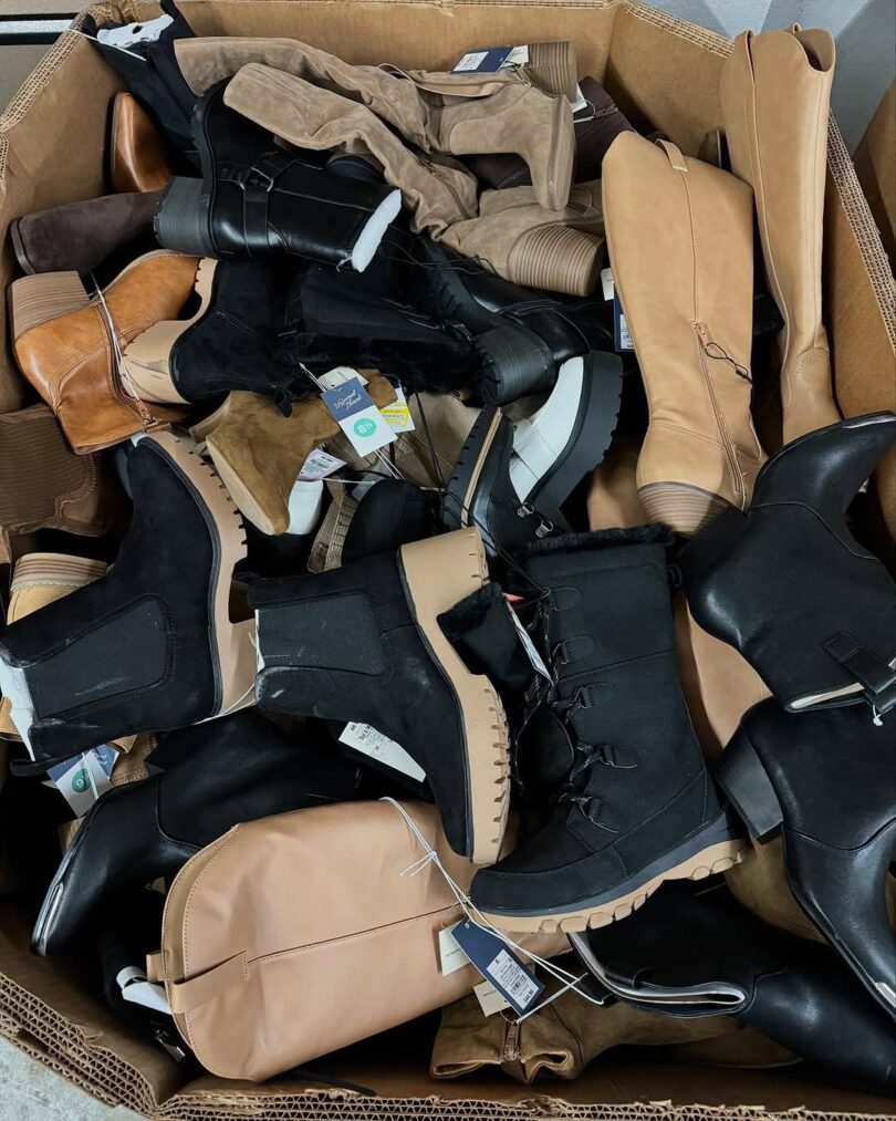 MIXED WOMEN BOOTS PALLET - Image 6