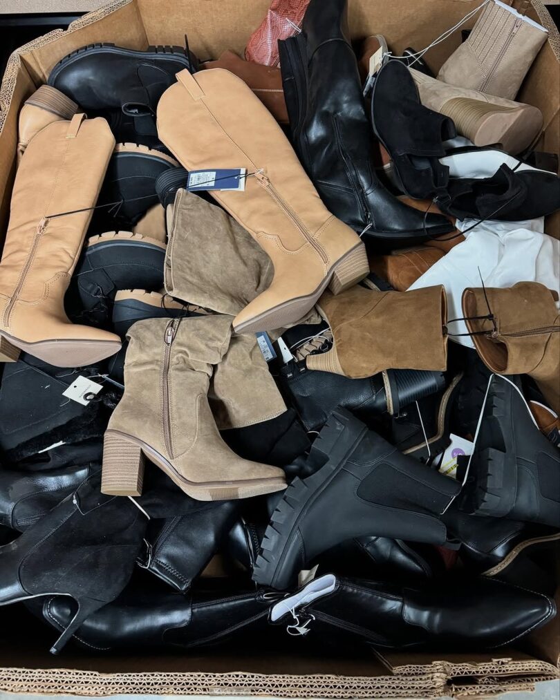 MIXED WOMEN BOOTS PALLET - Image 2