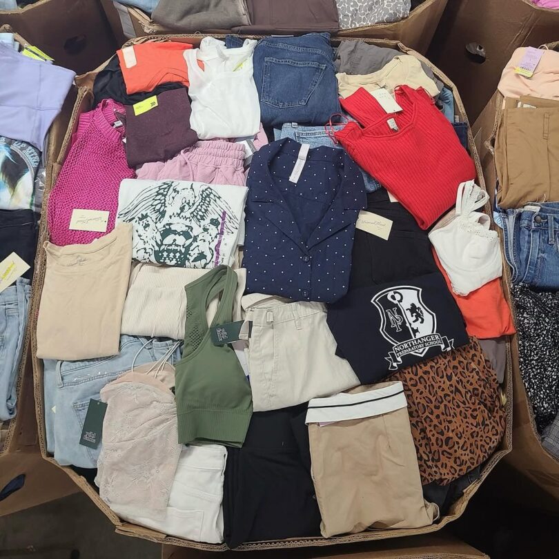 TARGET WOMEN’S CLOTHING PALLETS - Image 4