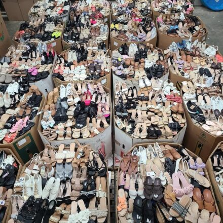 WOMEN’S SHOE PALLETS FROM TARGET